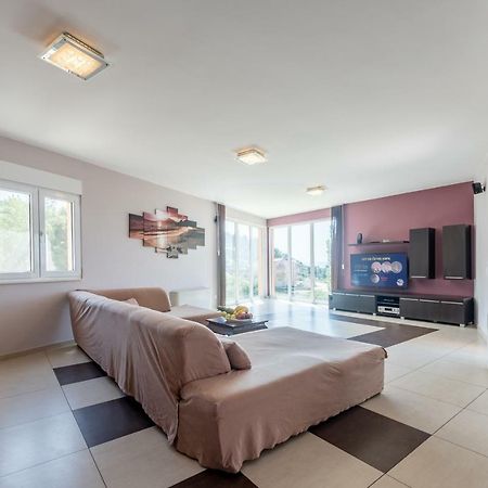 Villa Solin Buitenkant foto